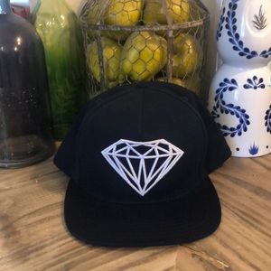 Diamond SnapBack